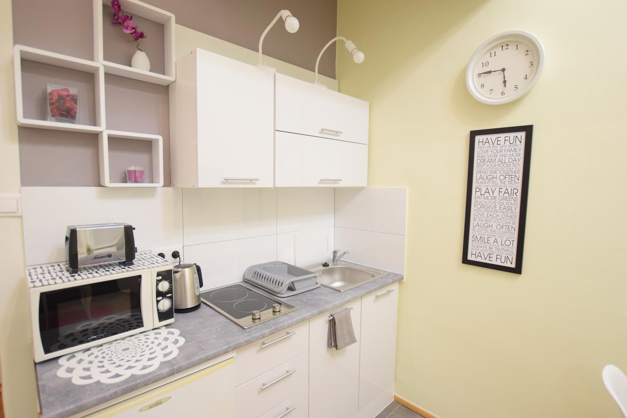 Elegant Apartment Copernicus Varşova Dış mekan fotoğraf