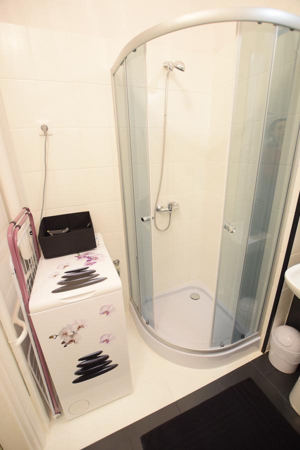 Elegant Apartment Copernicus Varşova Dış mekan fotoğraf