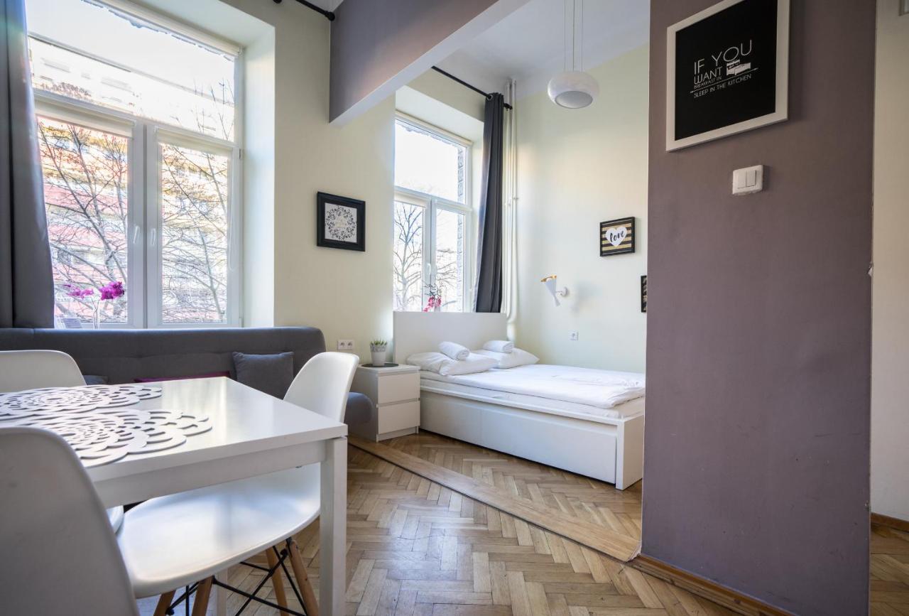 Elegant Apartment Copernicus Varşova Dış mekan fotoğraf